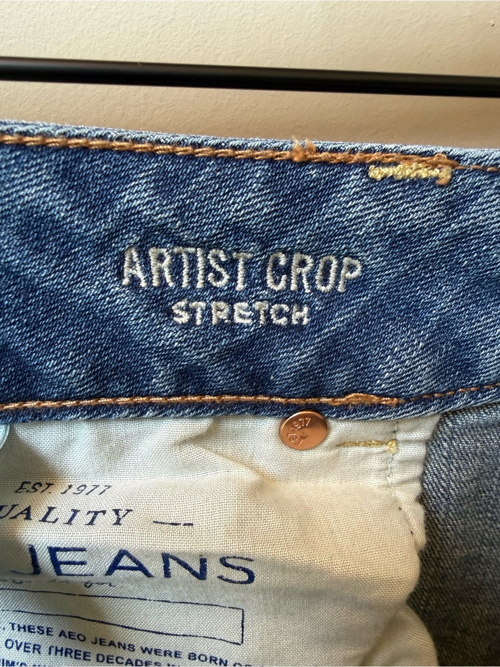 American Eagle Outfitters Distressed Cropped Blue Jeans - Picture 6 of 7